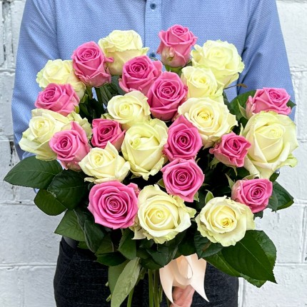 Букет из белых и розовых роз - купить с доставкой в по Быково